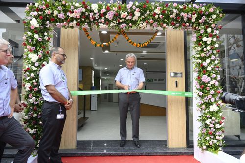 VMI India Opening_ribbon.jpg